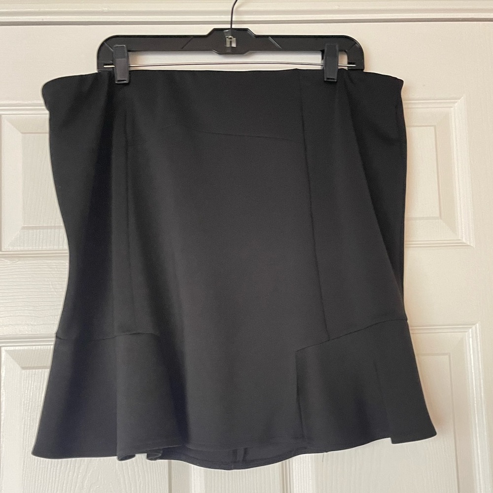 Eloquii scuba flounce skirt